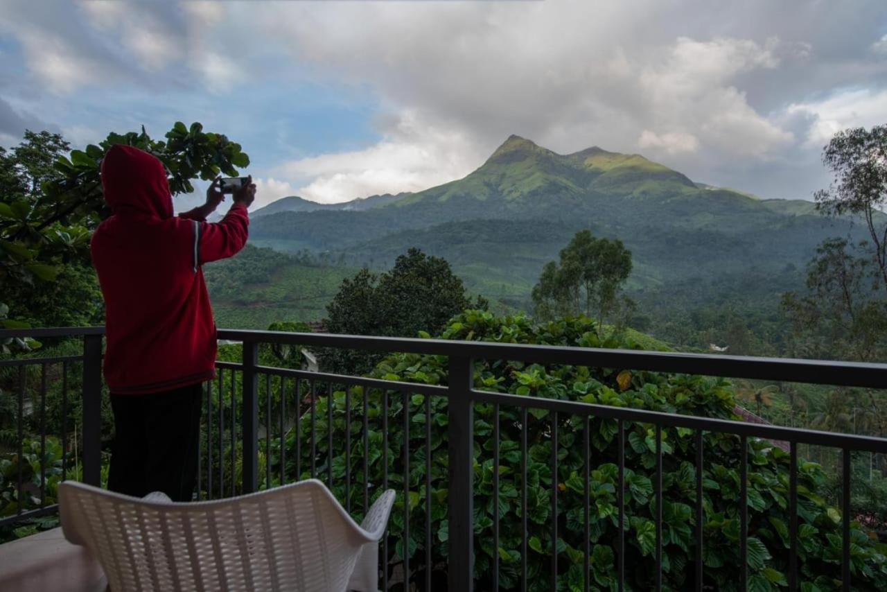 Dazzle Villa Resort Kalpetta Luaran gambar